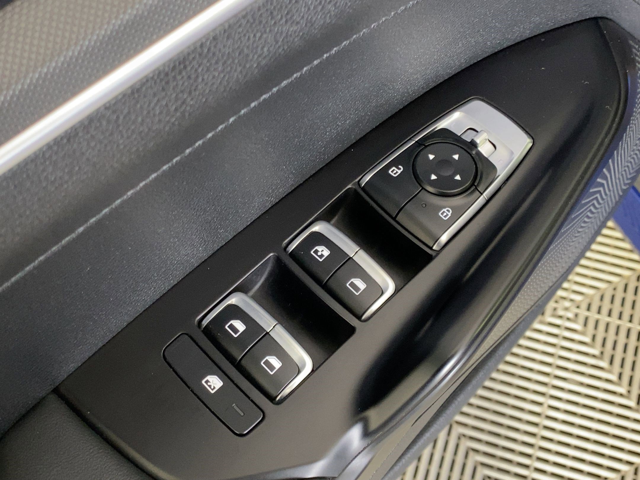 Used 2024 Kia K5 GT-Line image 10