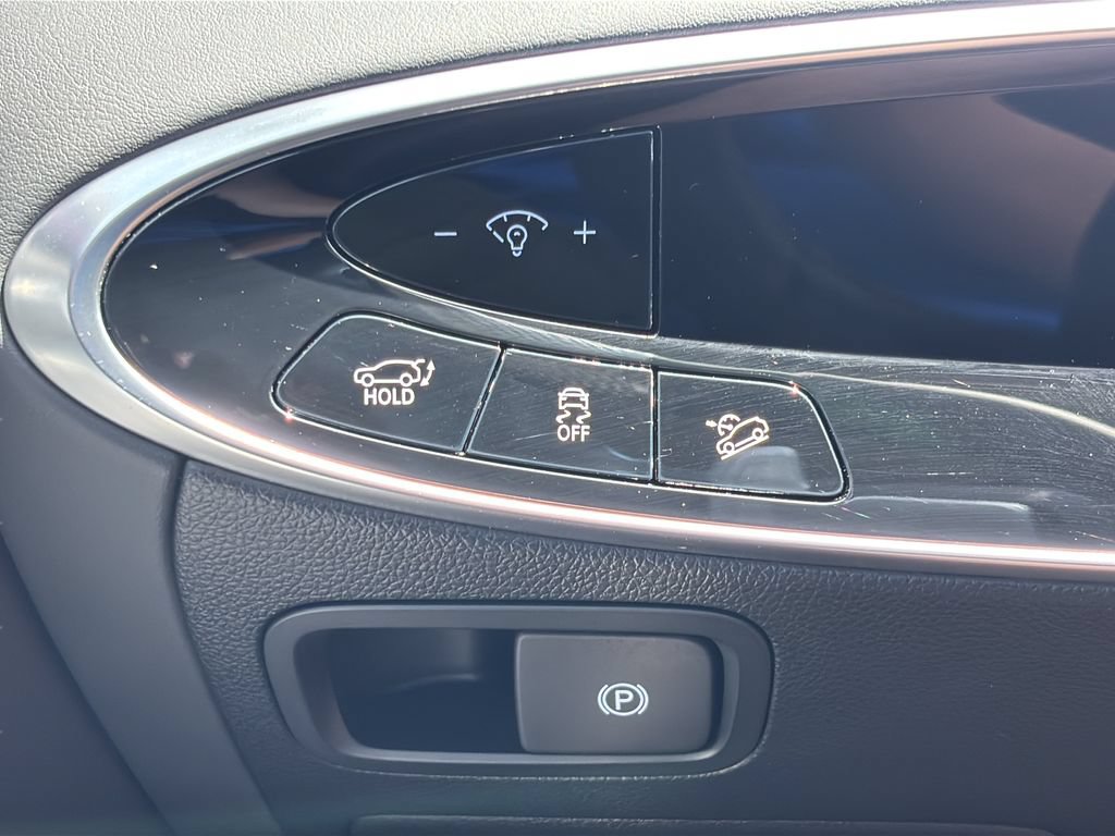 Certified 2026 Genesis GV70 2.5T Advanced AWD/4WD image 29