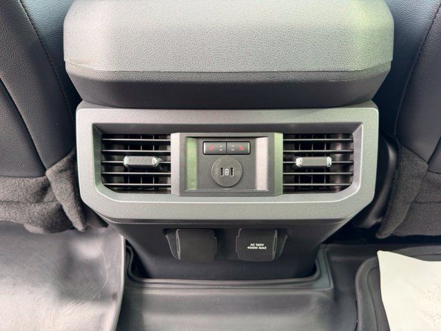Used 2024 Ford F250 Lariat w/ Sport Appearance Package AWD/4WD image 25