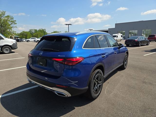 New 2026 Mercedes-Benz GLC 300 4MATIC image 3