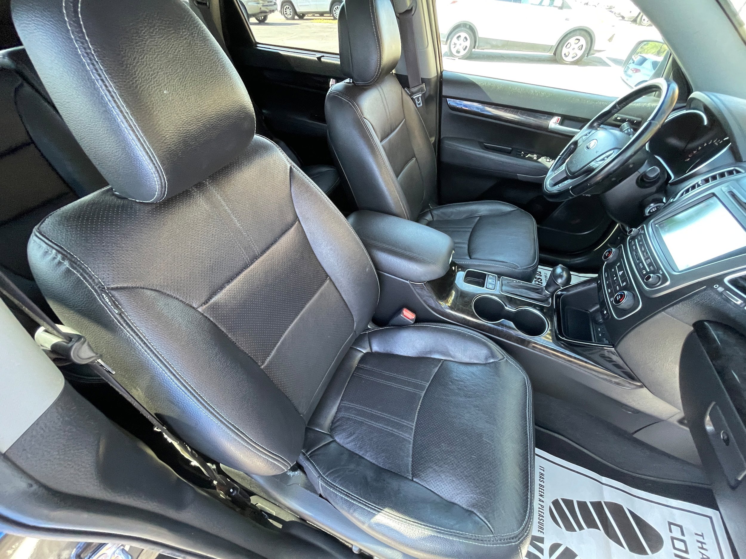 Used 2014 Kia Sorento SX w/ 3rd Row Package FWD image 31