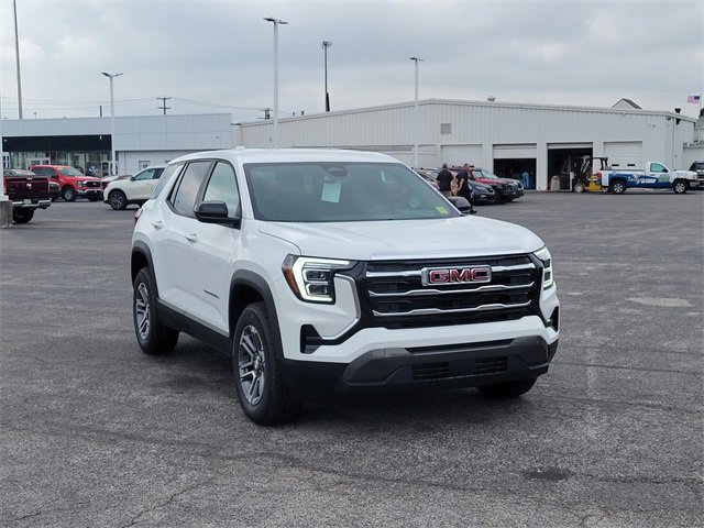 New 2026 GMC Terrain Elevation w/ LPO, Floor Liner Package image 3