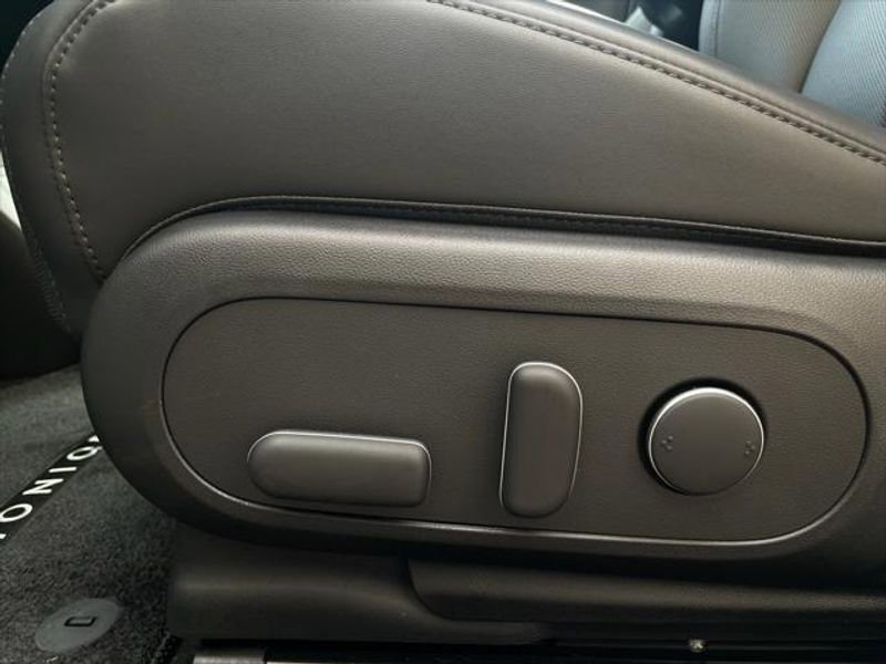 New 2025 Hyundai Ioniq 5 XRT image 19