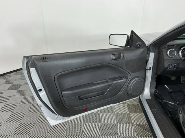 Used 2007 Ford Mustang V6 Deluxe image 11