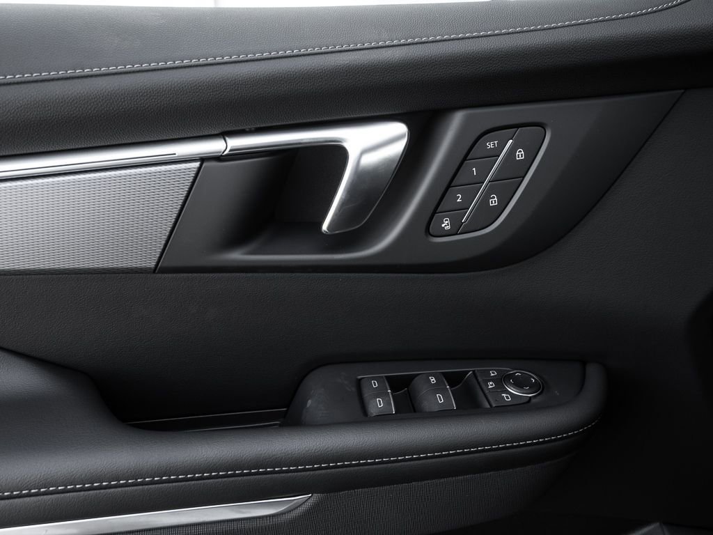 New 2025 Buick Enclave Sport Touring w/ Super Cruise Package image 30