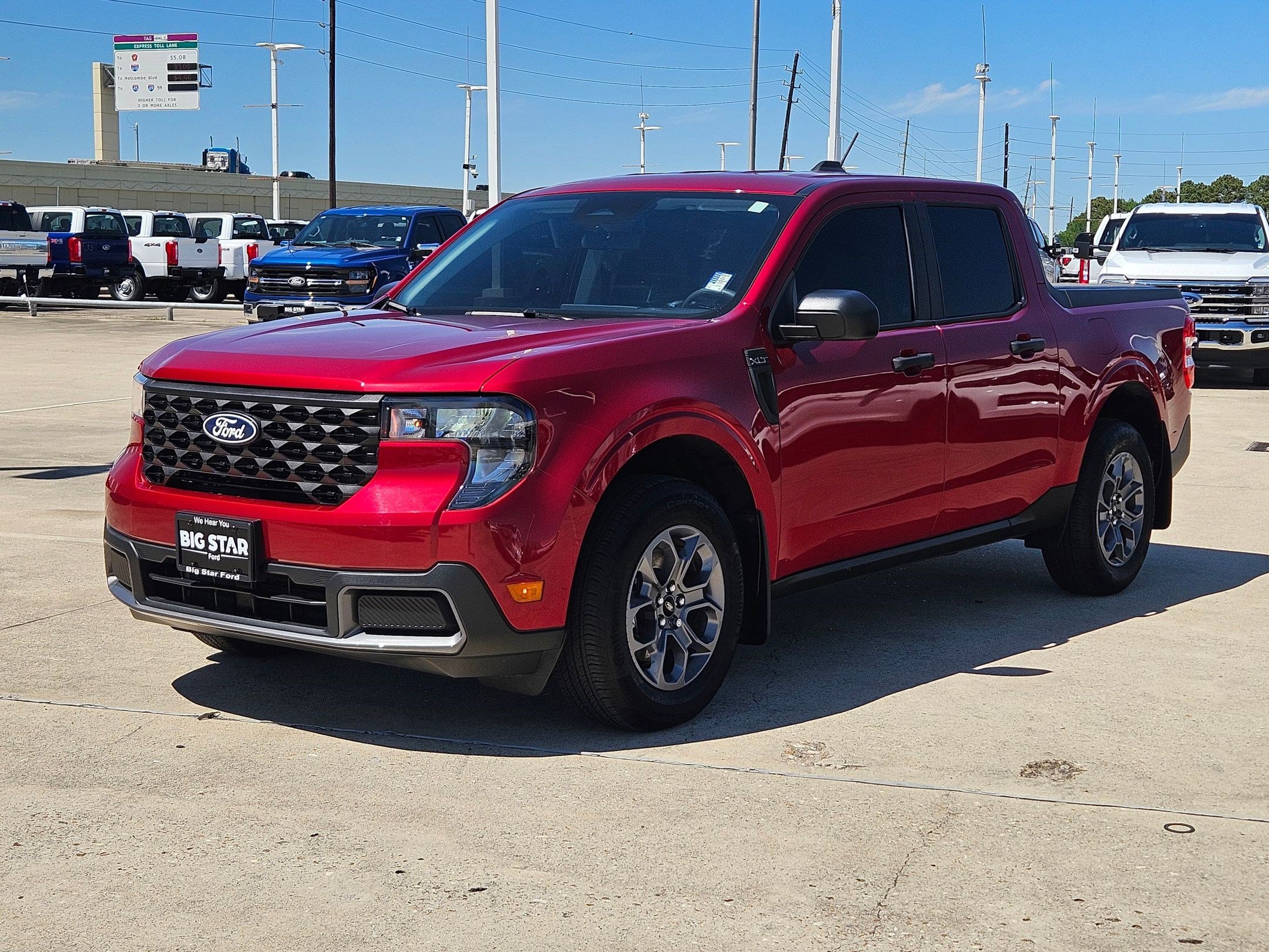 Used 2025 Ford Maverick XLT image 8