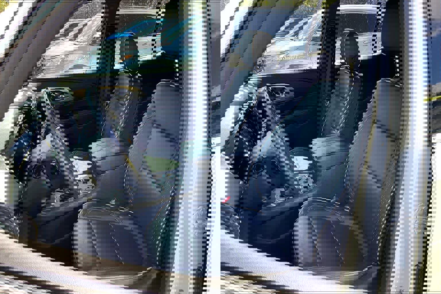 Certified 2022 Chevrolet Traverse Premier image 24