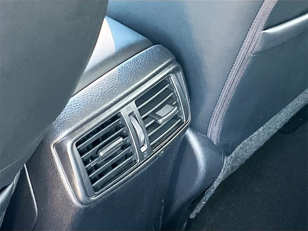 Used 2021 Nissan Rogue Sport SL w/ Premium Package image 26