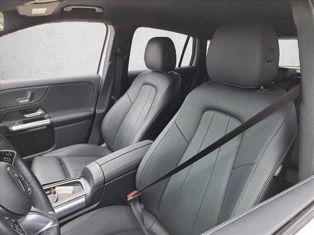 Used 2025 Mercedes-Benz GLA 250 image 13