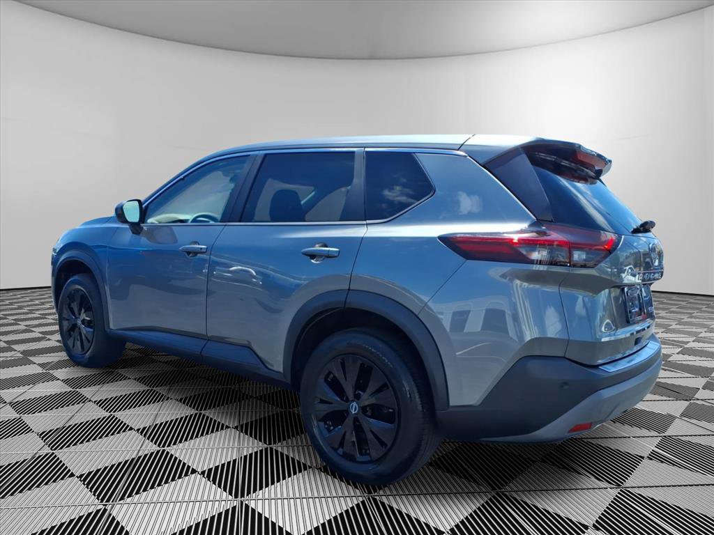 Used 2023 Nissan Rogue SV AWD/4WD image 26