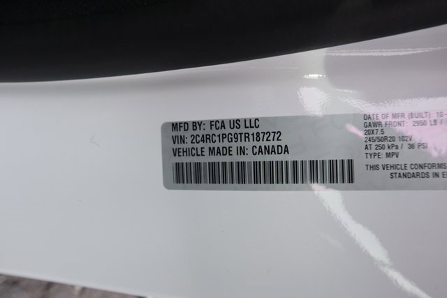 New 2026 Chrysler Pacifica Pinnacle image 29