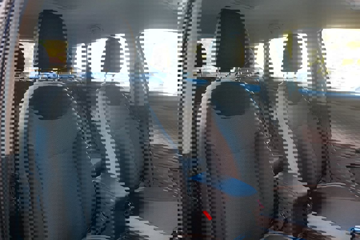 Used 2022 Volkswagen Taos S FWD image 27