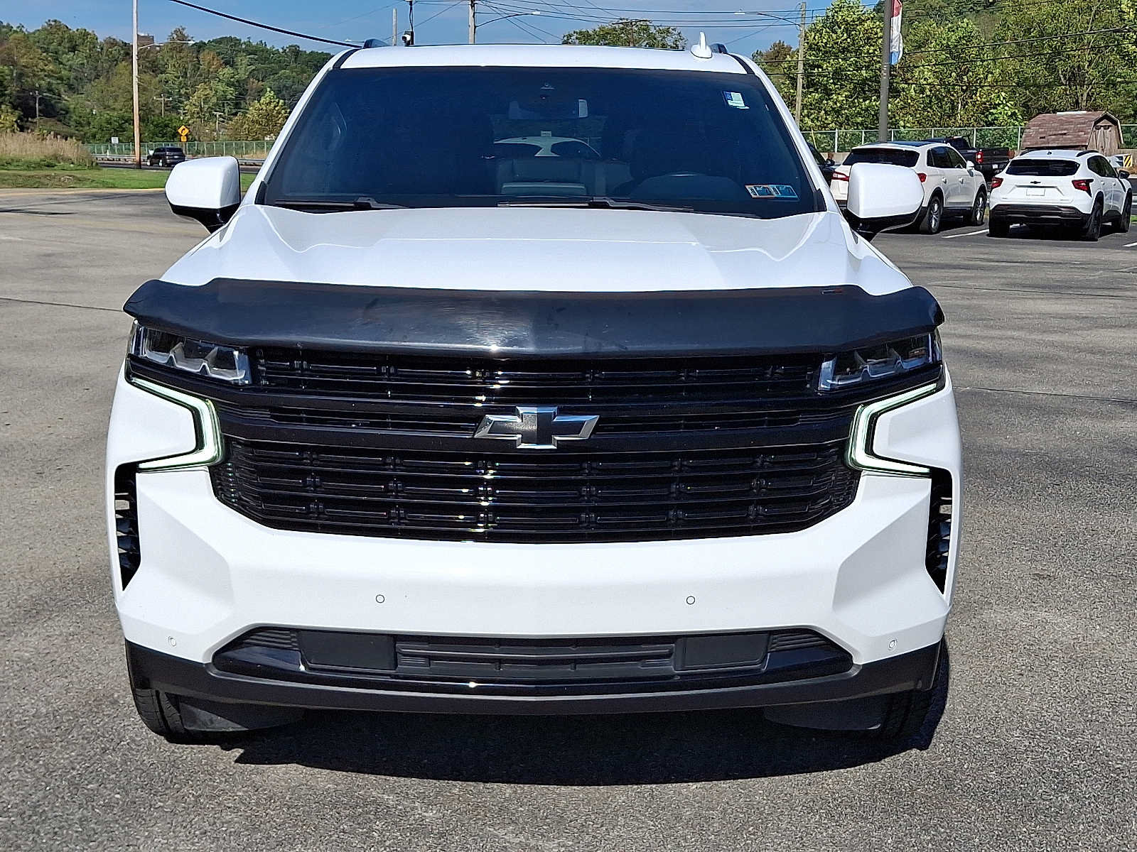 Used 2023 Chevrolet Suburban RST AWD/4WD image 2