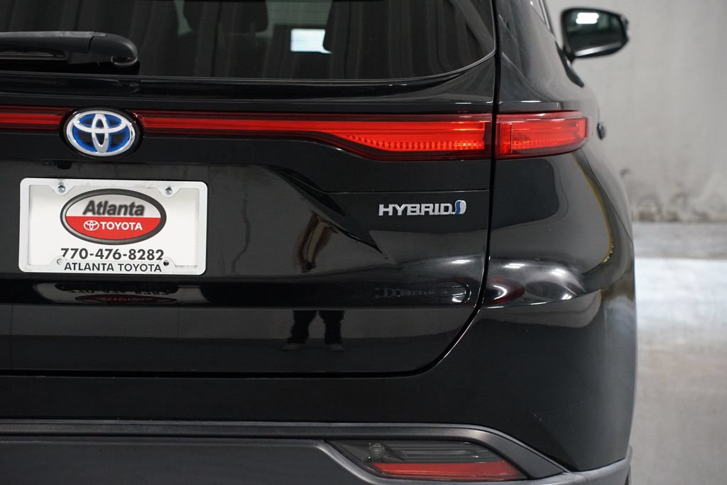 Certified 2021 Toyota Venza LE AWD/4WD image 10