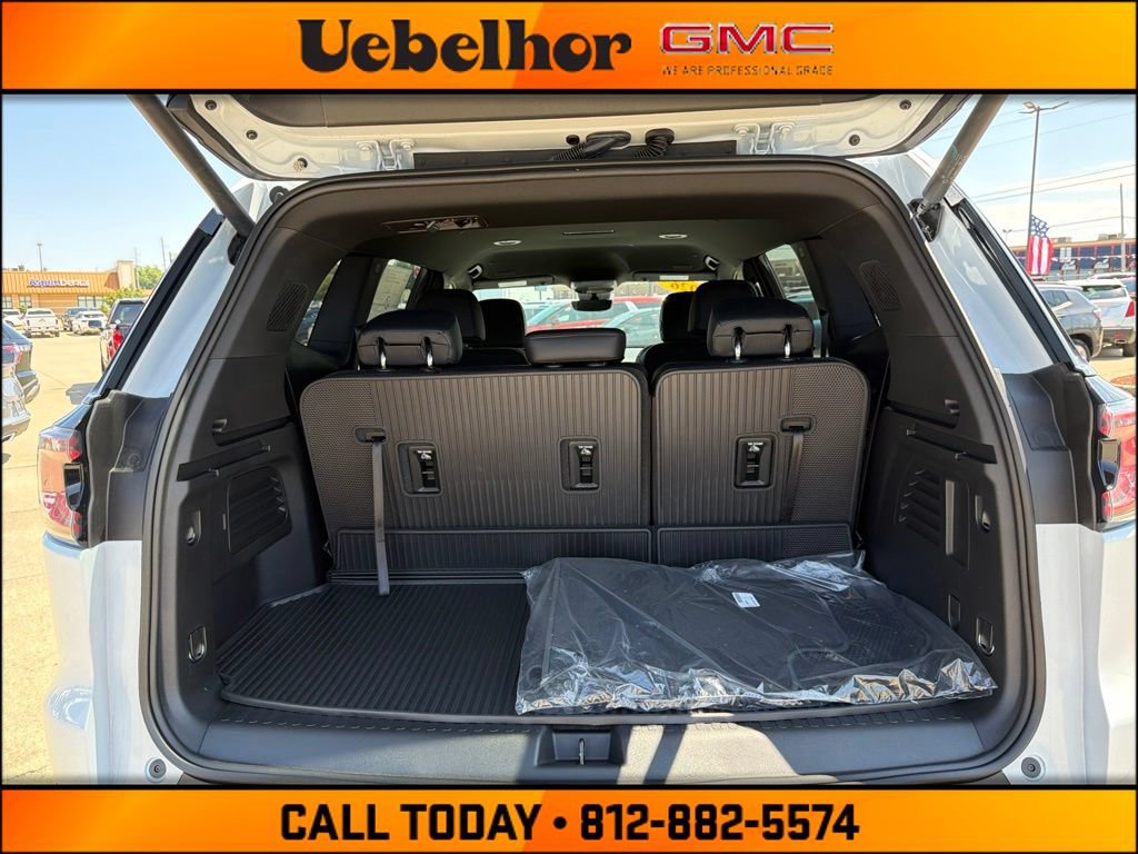 New 2026 GMC Acadia Elevation w/ Elevation Premium Package AWD/4WD image 11