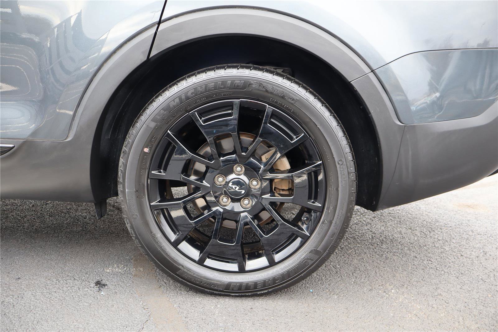 Certified 2022 Kia Telluride EX w/ EX Premium Package image 11