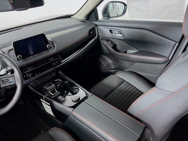 New 2026 Nissan Rogue SV image 21