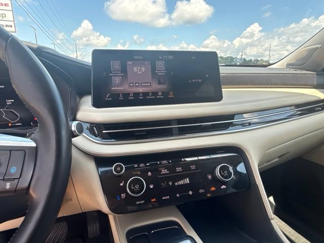 Used 2022 INFINITI QX60 Sensory w/ Cargo Package AWD/4WD image 18