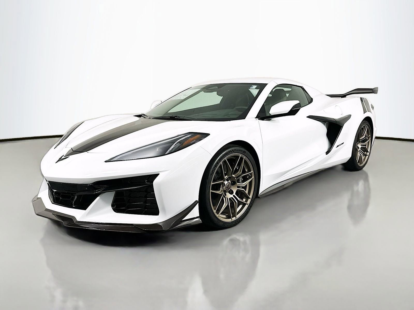 New 2025 Chevrolet Corvette Z06 w/ Z07 Performance Package image 3