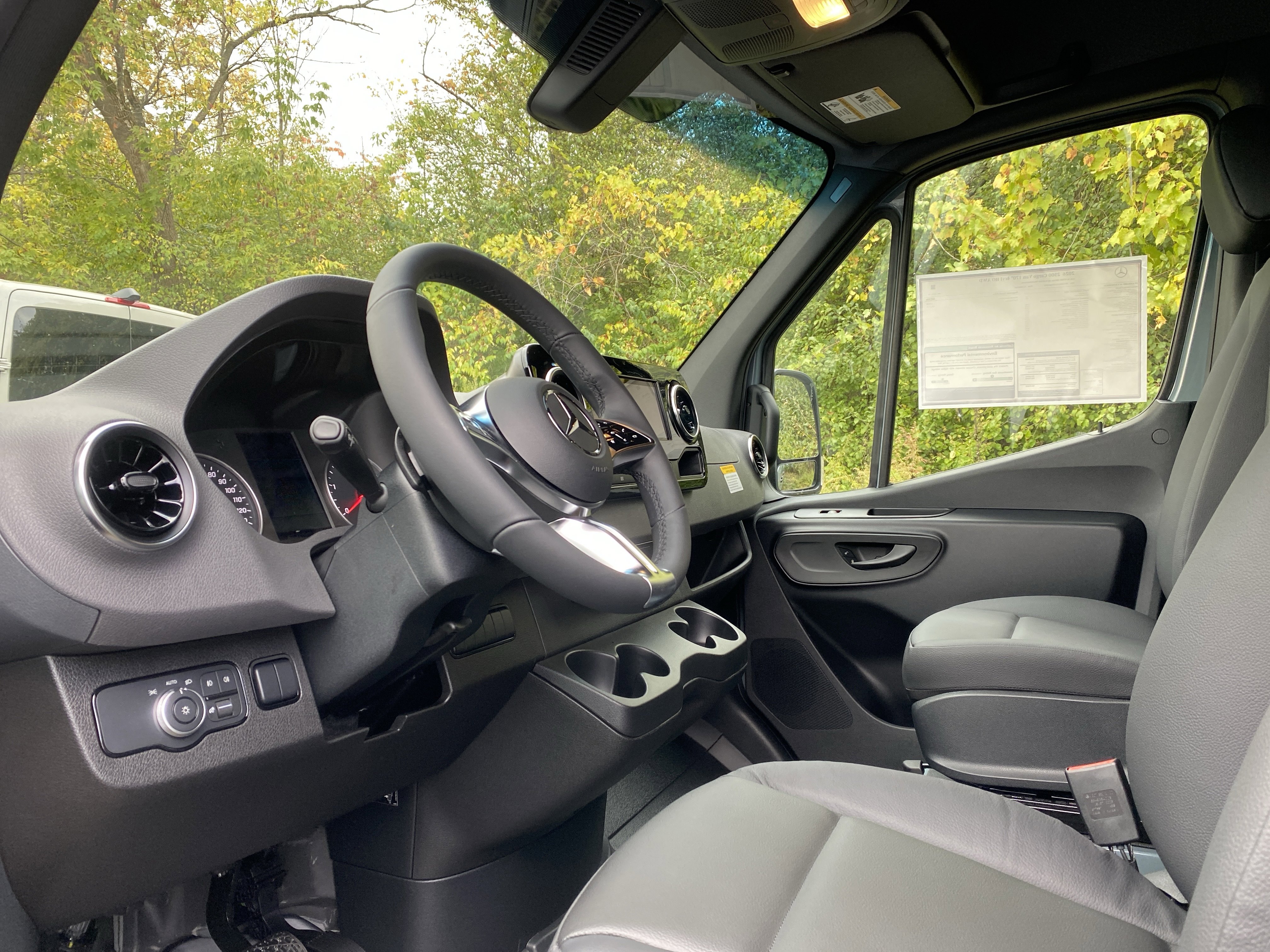 New 2026 Mercedes-Benz Sprinter 2500 image 9