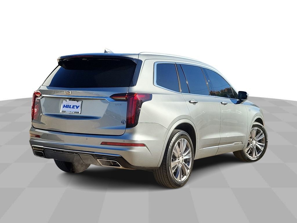 Used 2023 Cadillac XT6 Premium Luxury w/ Technology Package image 8