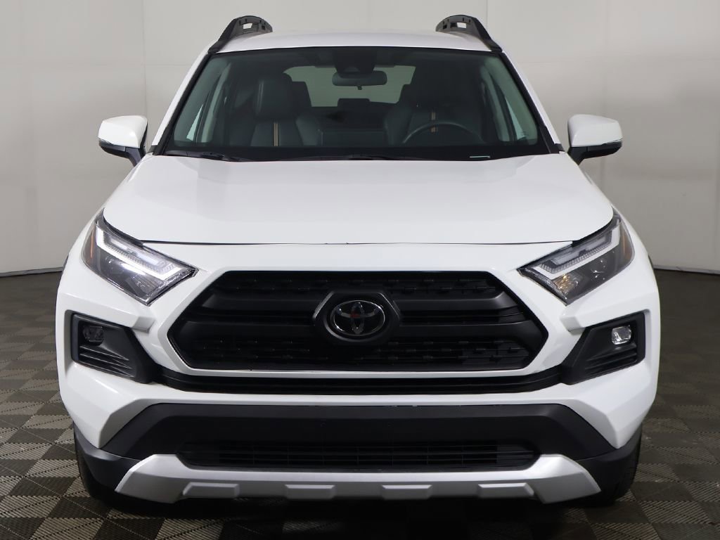 Used 2024 Toyota RAV4 Adventure image 9