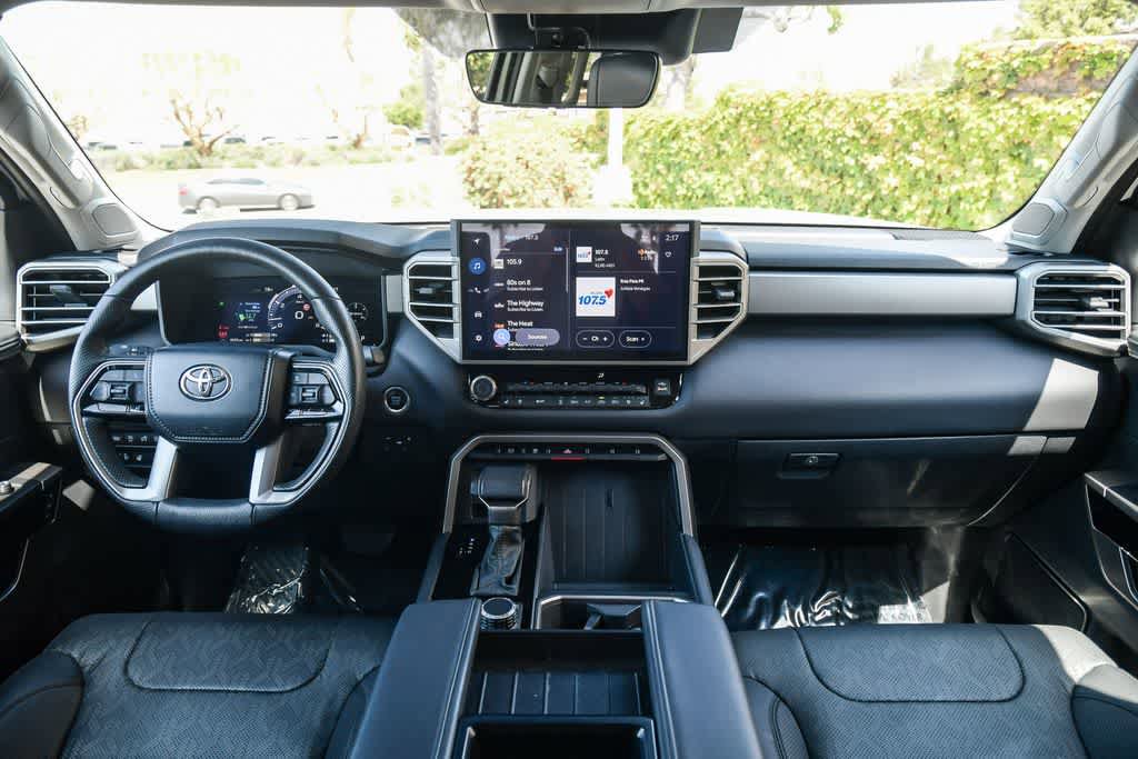 Used 2024 Toyota Tundra Limited AWD/4WD image 14