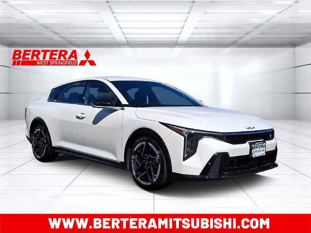 Used 2025 Kia K4 GT-Line