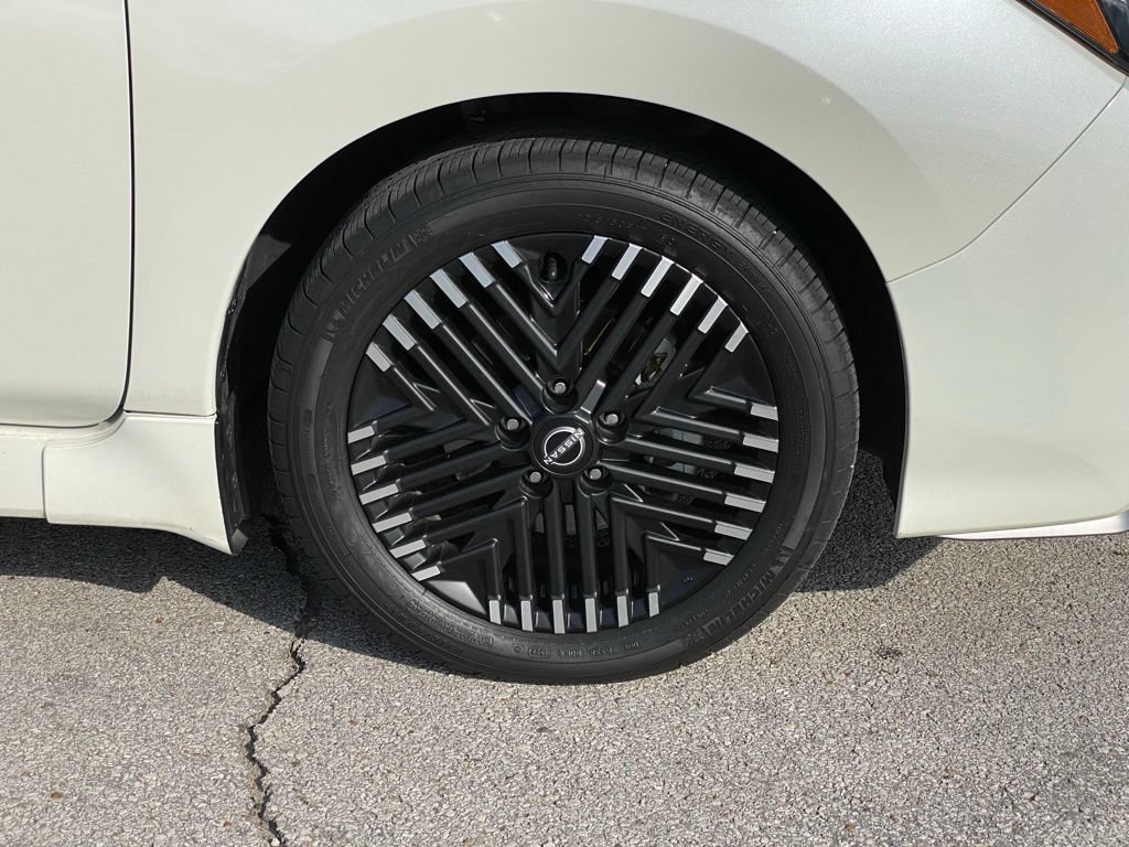 Used 2023 Nissan Leaf SV Plus FWD image 33