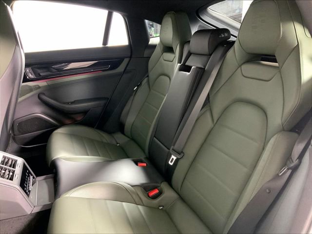 Used 2024 Porsche Panamera 4 image 22