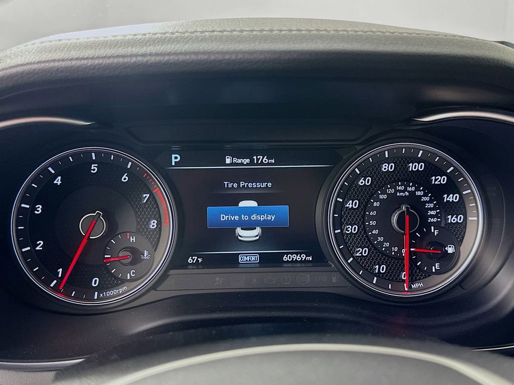 Used 2020 Genesis G70 2.0T w/ Elite Package AWD/4WD image 25