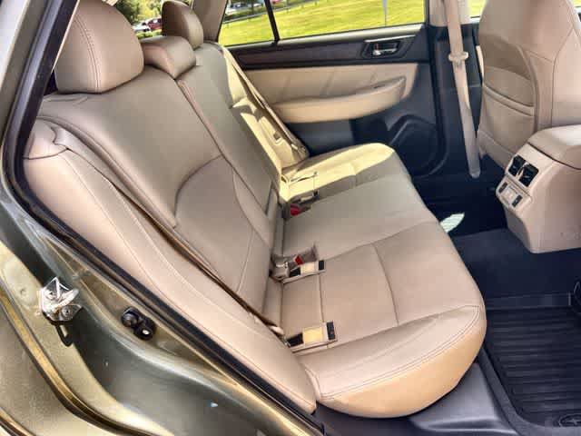 Used 2019 Subaru Outback 2.5i Limited AWD/4WD image 14