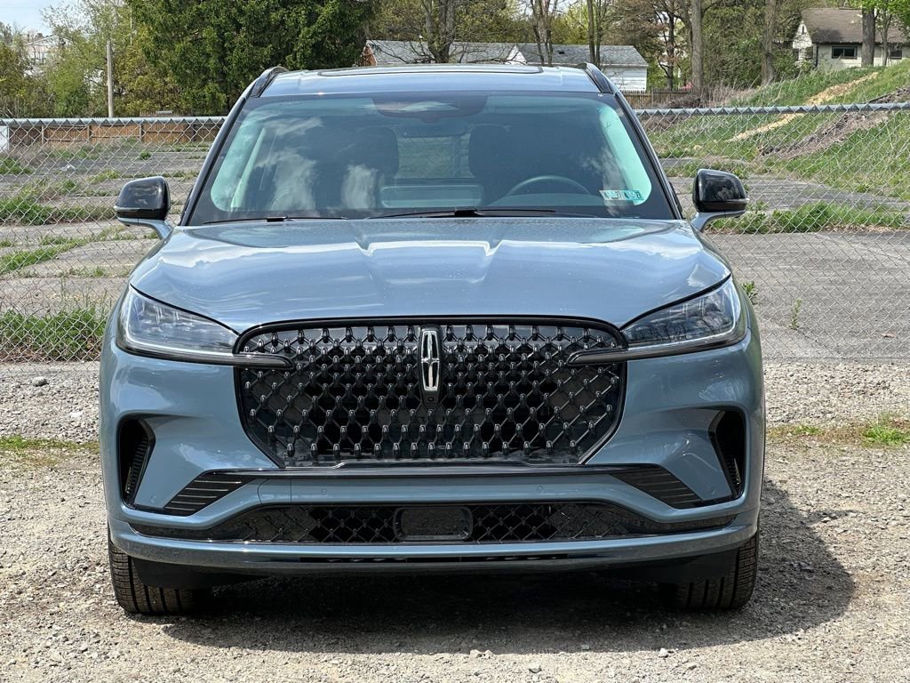 New 2026 Lincoln Aviator AWD image 31