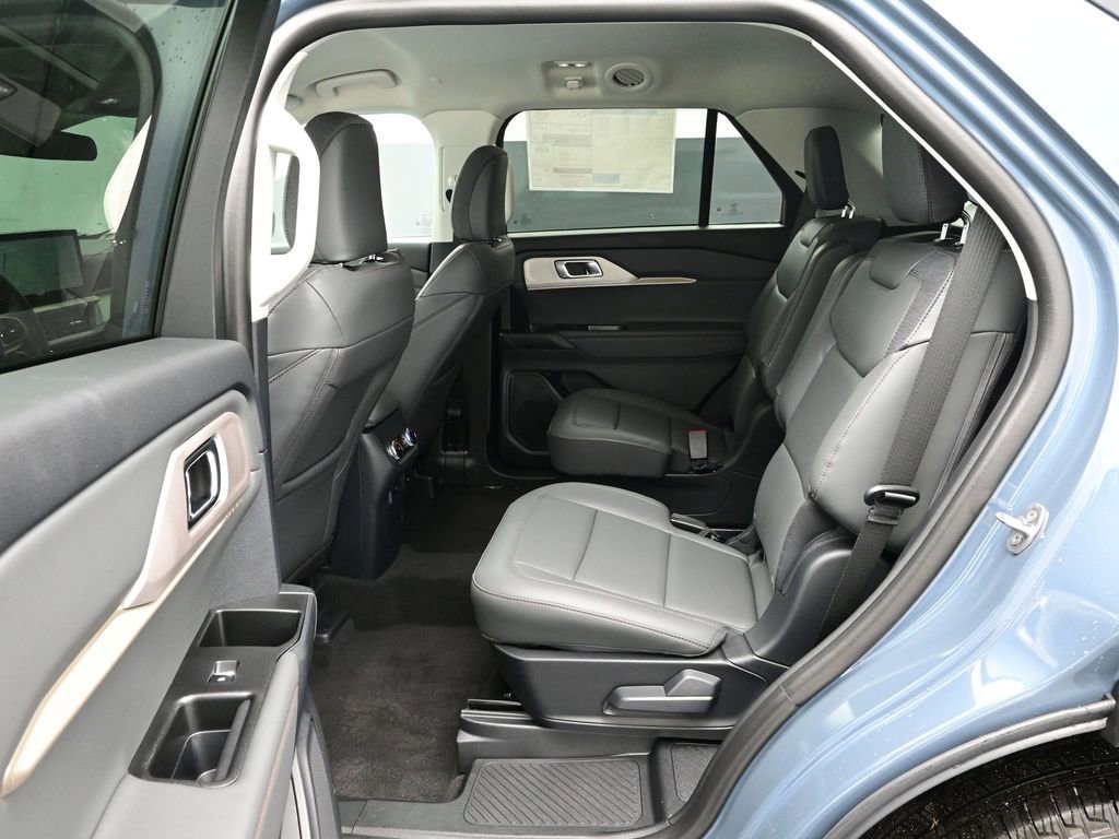 New 2026 Ford Explorer Active w/ Active Comfort Package image 14