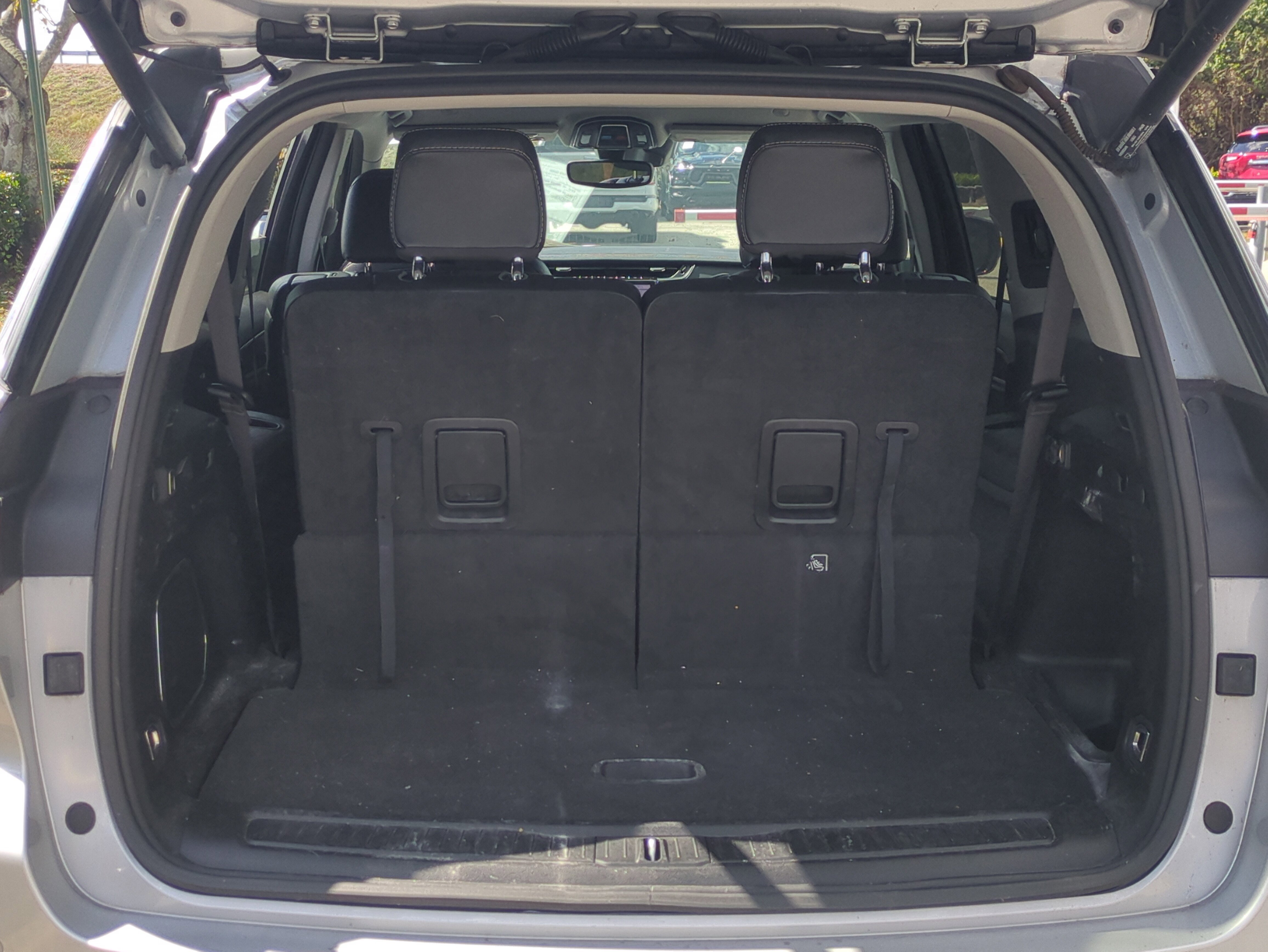 Certified 2021 Jeep Grand Cherokee L Limited image 13