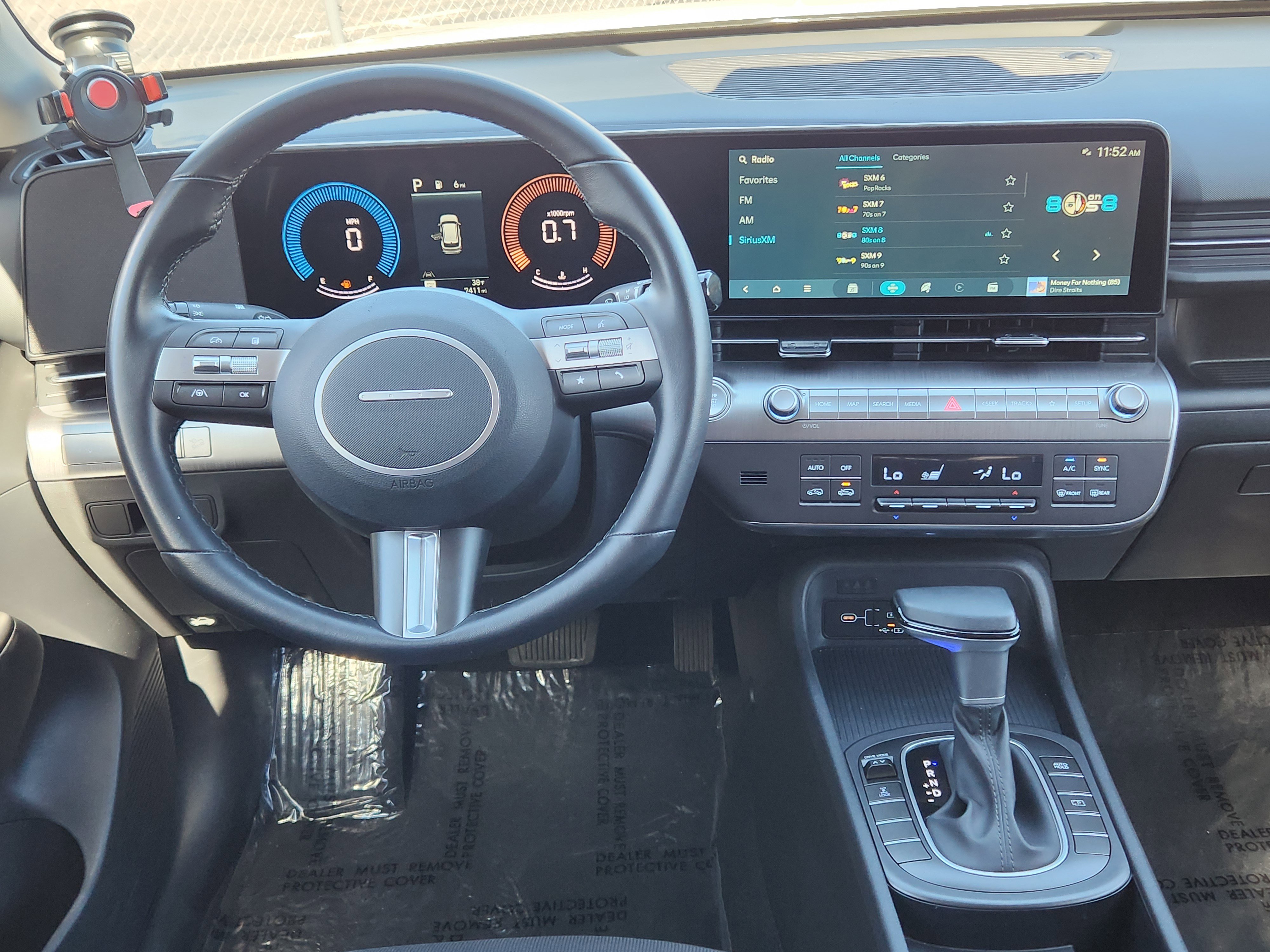 Used 2025 Hyundai Kona SEL image 16