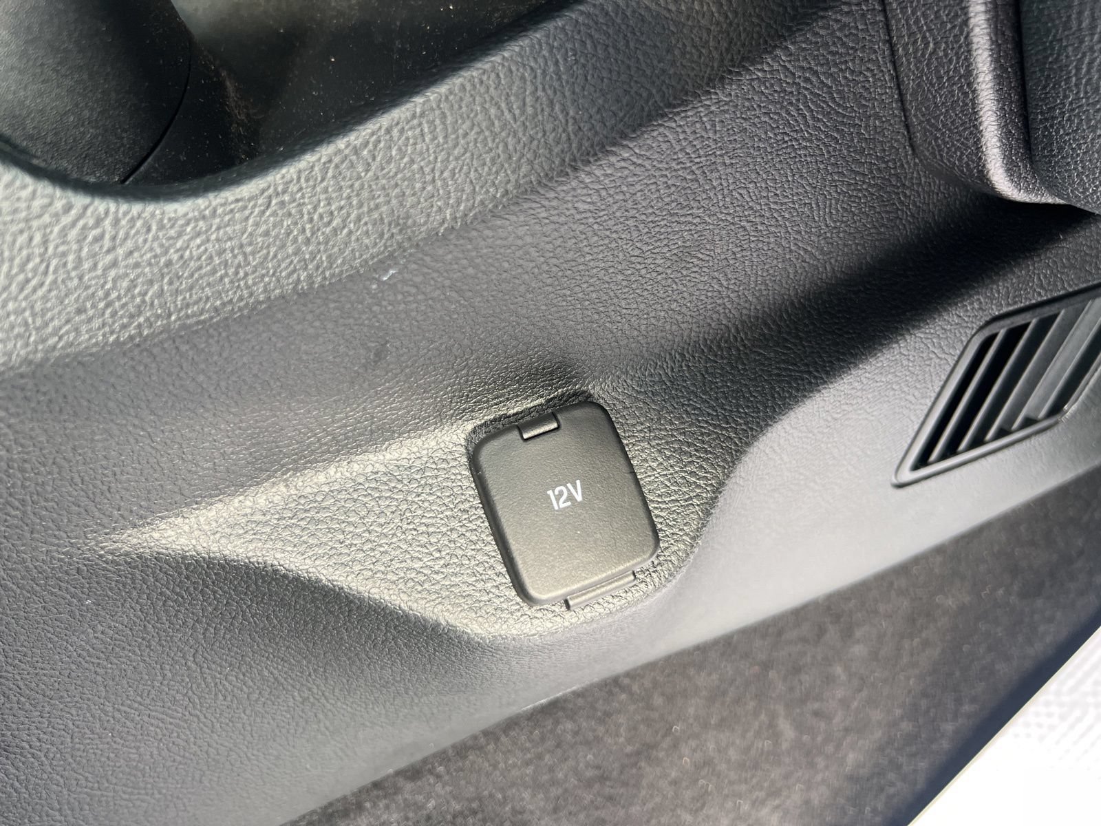 Used 2024 Ford Edge SE AWD/4WD image 56