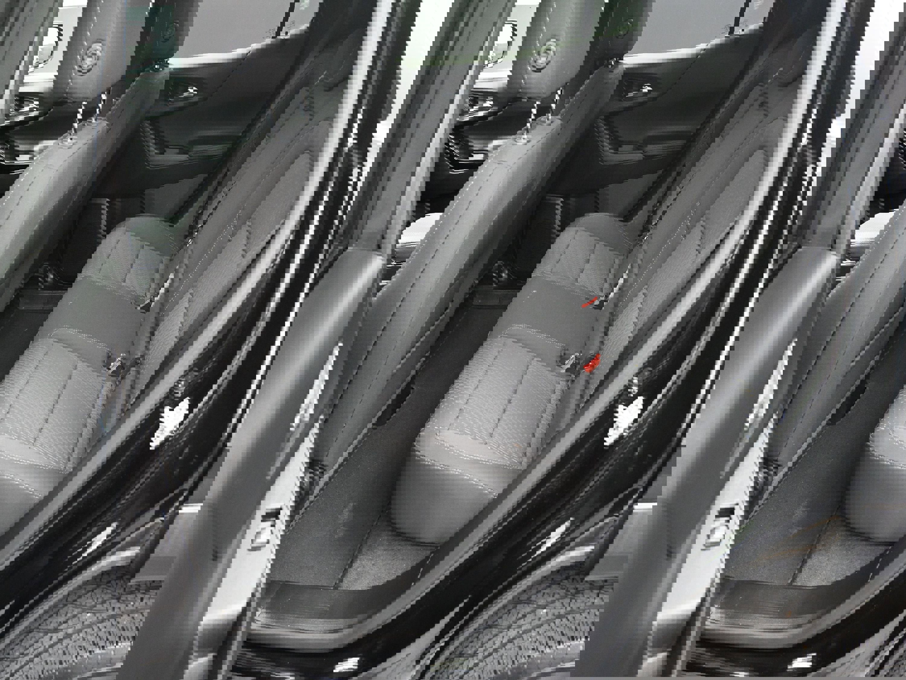 Used 2025 Chevrolet Equinox LT w/ Safety and Technology Package image 25