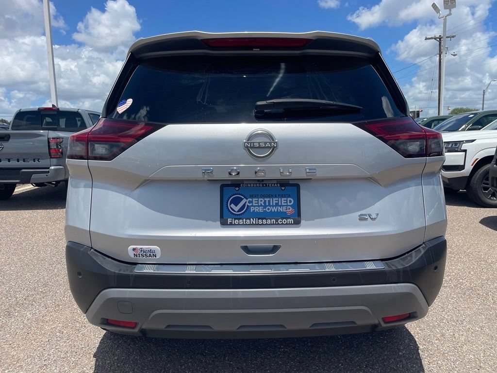 Certified 2023 Nissan Rogue SV FWD image 6