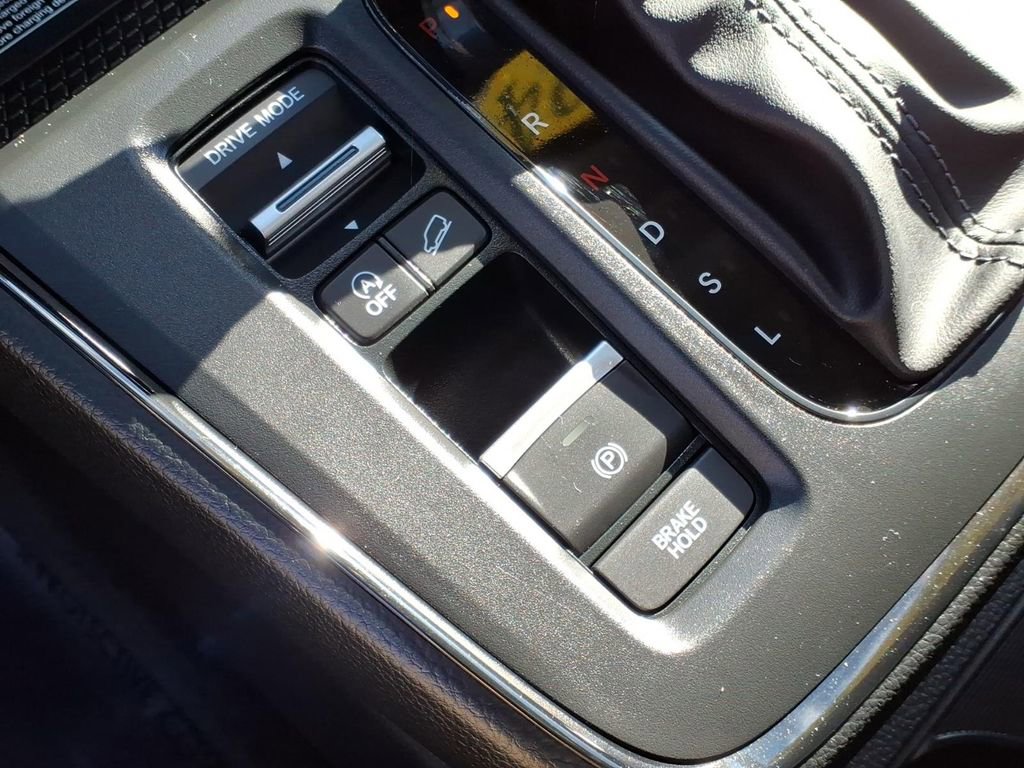 Used 2024 Honda CR-V EX-L image 19