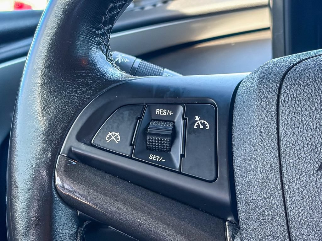 Used 2014 Chevrolet Volt FWD image 19