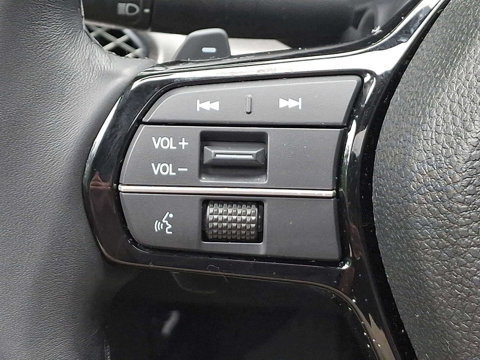 Certified 2024 Acura Integra FWD image 22