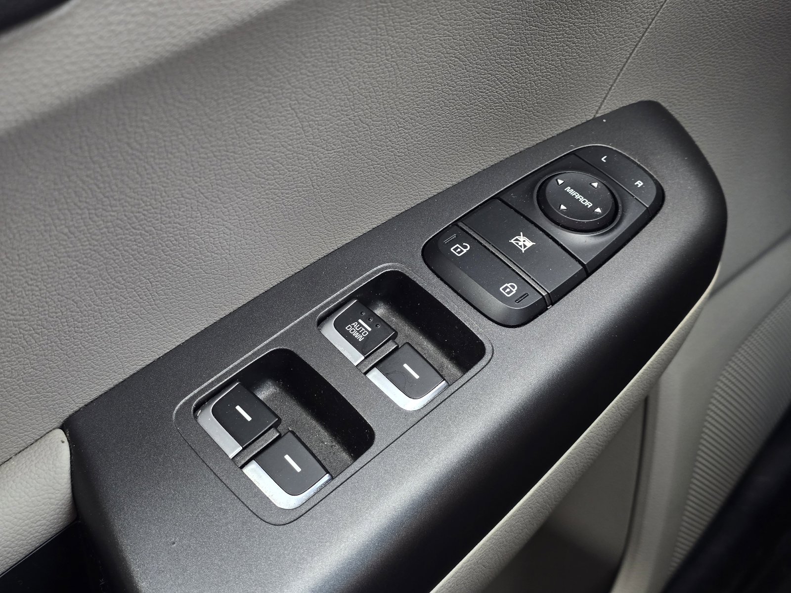 Used 2021 Kia Sportage LX image 22