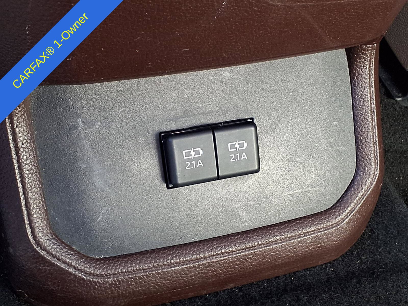 Used 2020 Toyota Highlander XLE AWD/4WD image 14