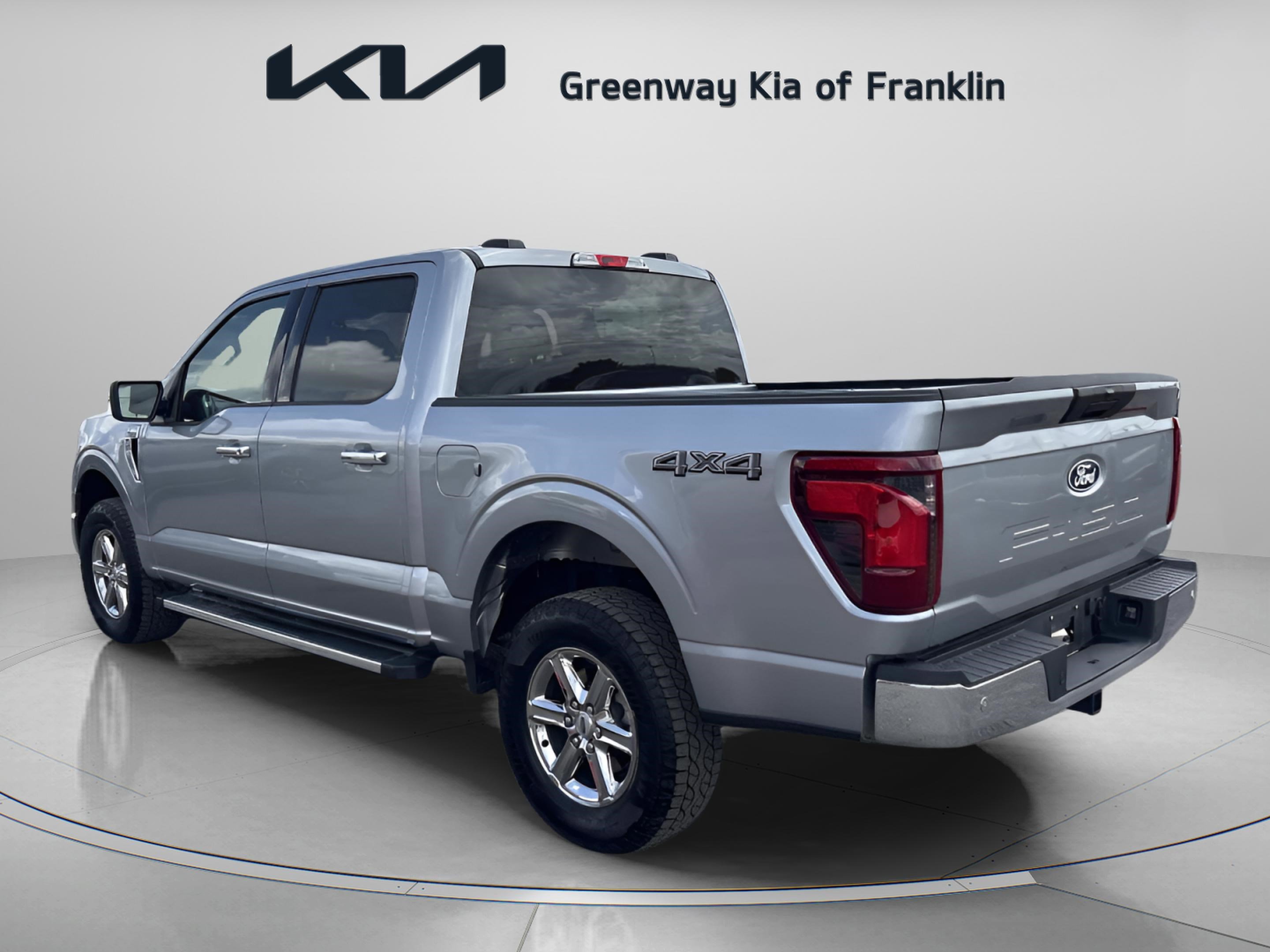 Used 2025 Ford F150 XLT w/ Equipment Group 301A Standard AWD/4WD image 5