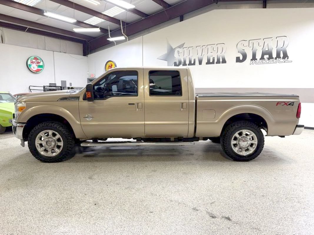 Used 2013 Ford F250 Lariat w/ Lariat Ultimate Pkg AWD/4WD image 3