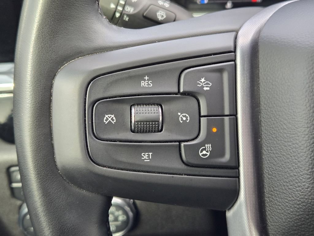 Used 2025 GMC Sierra 3500 SLT w/ SLT Convenience Package image 24