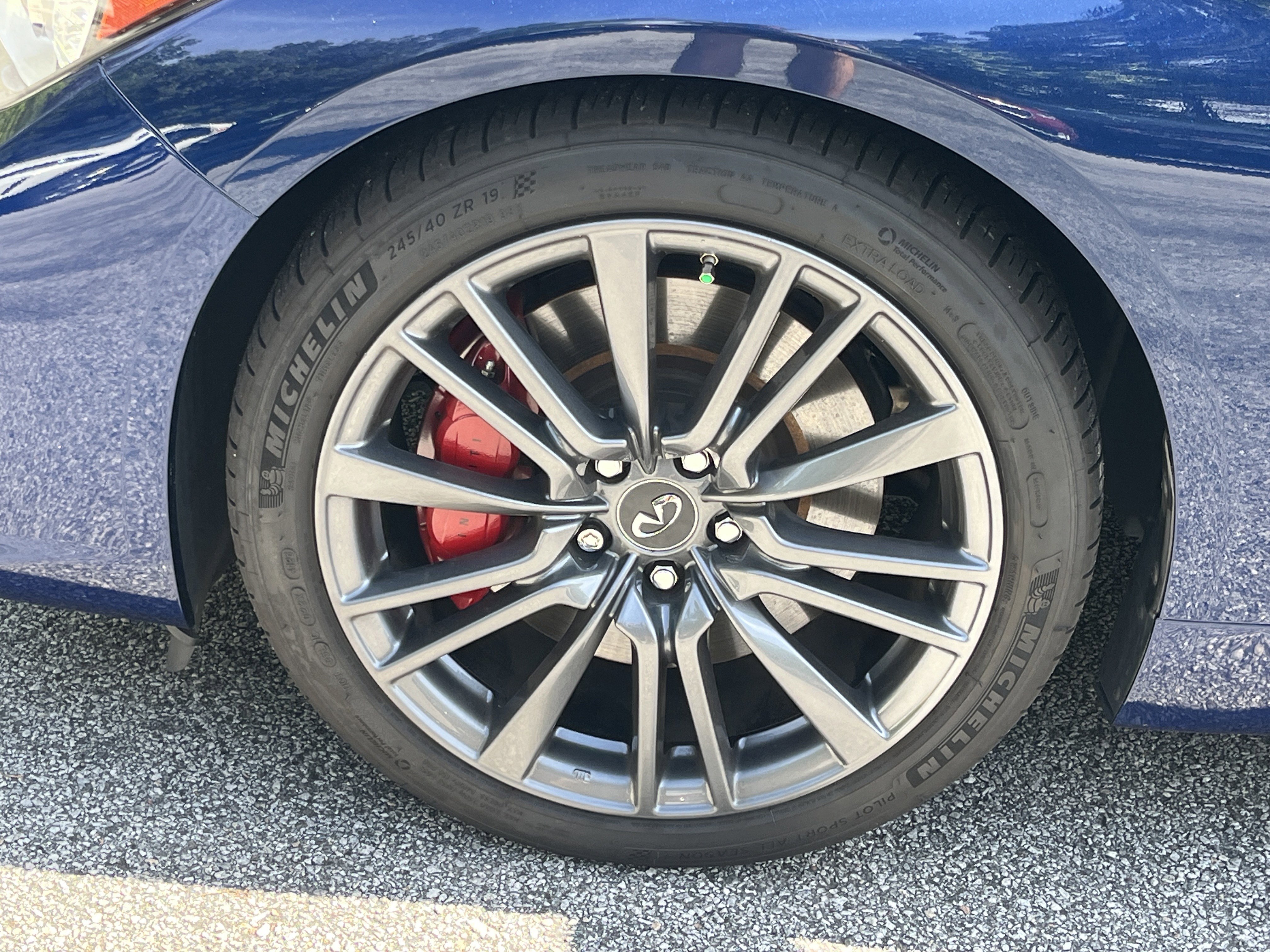 Used 2017 INFINITI Q50 Red Sport 400 RWD image 29