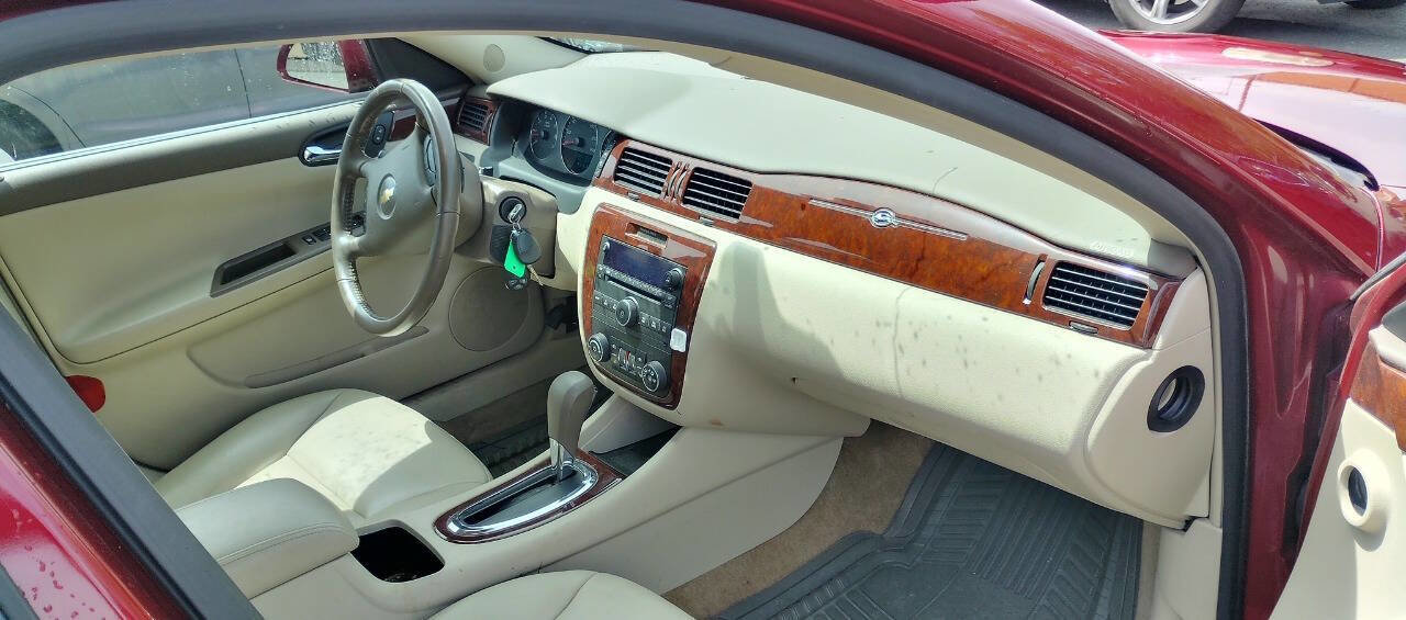 Used 2008 Chevrolet Impala LT w/ Luxury Edition Package FWD image 5