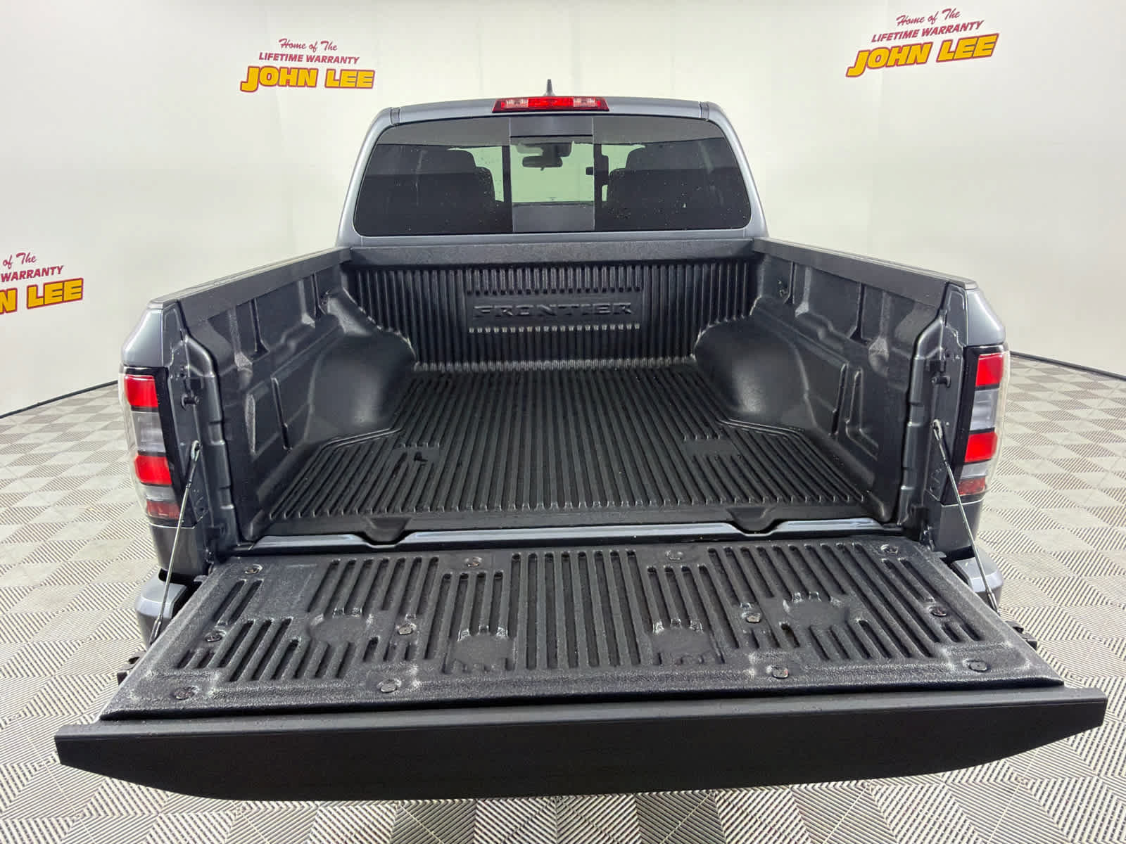 New 2026 Nissan Frontier Pro-X w/ Tow Package RWD image 5